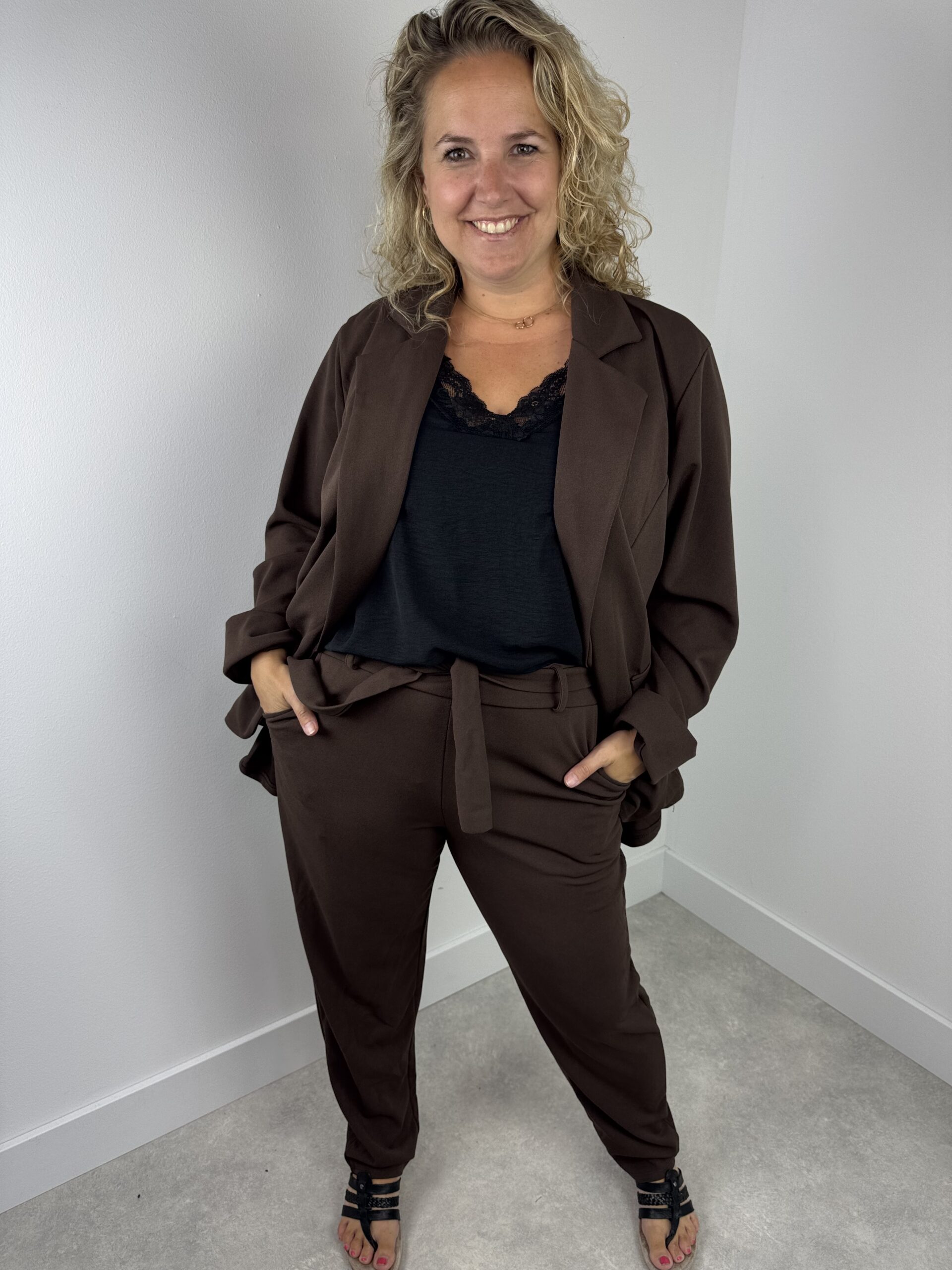Set (broek+blazer) Vienna bruin nr.4032