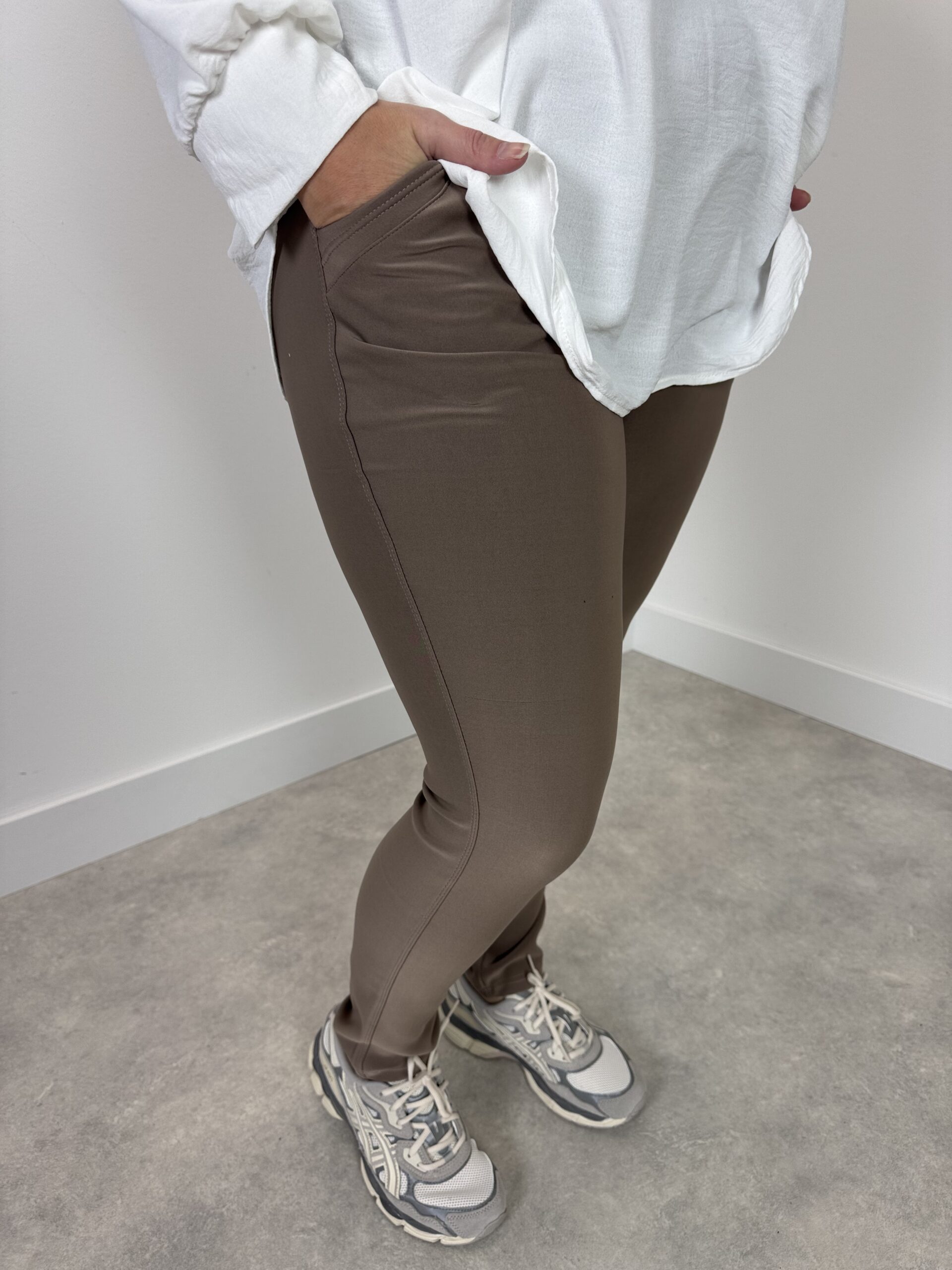 Tregging taupe 216