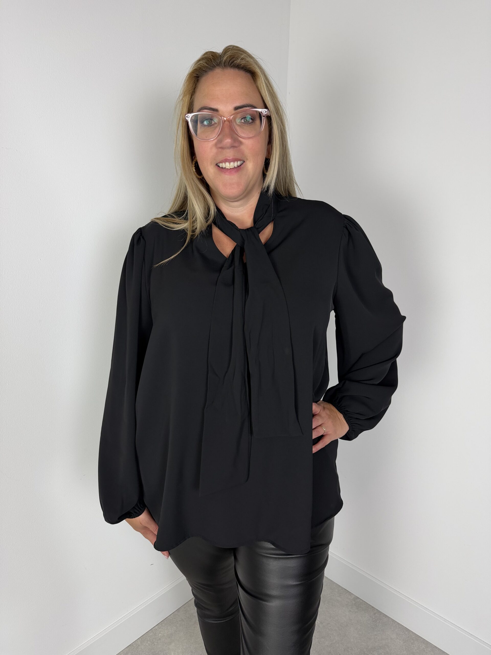 top zwart nr.031